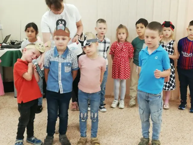 Vystoupení dětí z MŠ Dr. Ed. Beneše u příležitosti Dne dětí  - 0 - IMG_20240604_100513.jpg